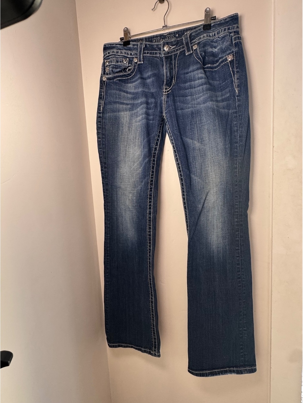 Miss Me Jeans Women’s Bootcut size 33 Rhinestone Embellished